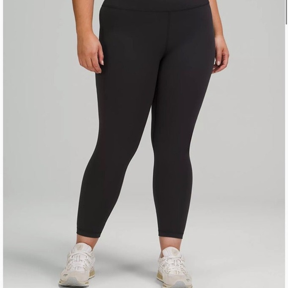 Lululemon wunder under cropped size 18 - Picture 2 of 4
